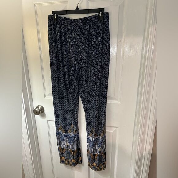 Dress Barn Printed Pants - Picture 2 of 3